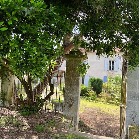 Champagne-et-FontaineLe Loriot住宿加早餐旅馆 外观 照片